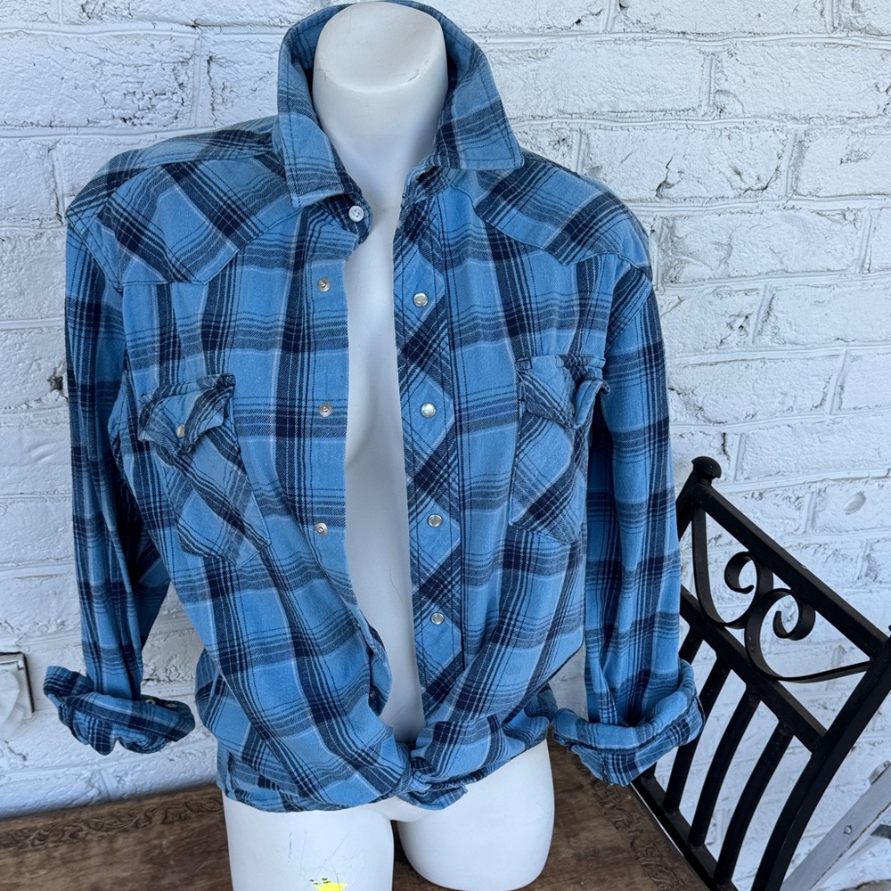 Vintage Wrangler Blue Plaid flannel unisex Men's Button-Up Shirt